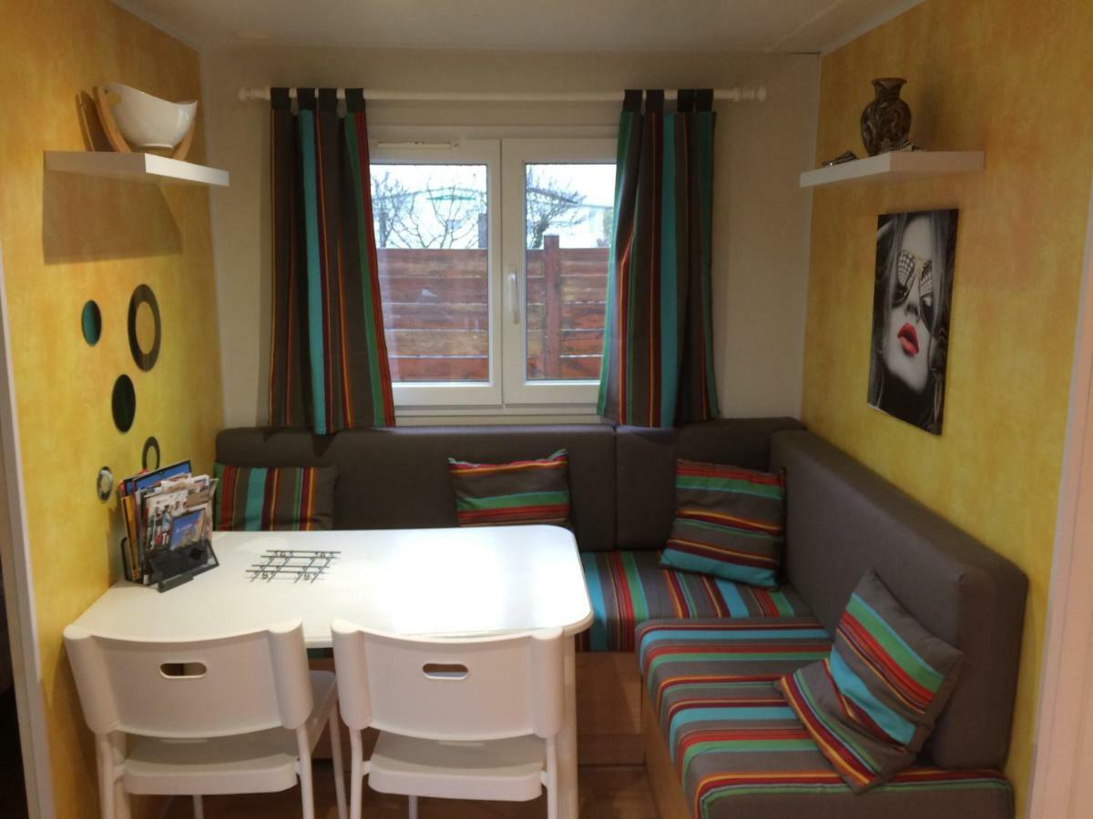 Mobile Home A Louannec Zewnętrze zdjęcie